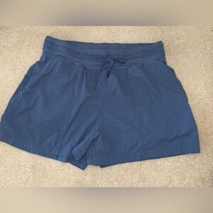 Lululemon Women Blue Athletic Shorts 10